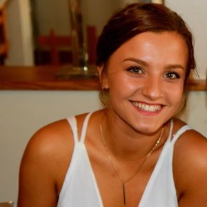 Meet your Posher, Makayla